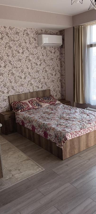 Mary'S Cozy & Lovely Studio On Very Quiet Khosharauli Street Tbilisi Luaran gambar